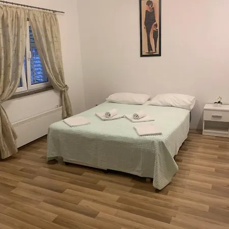 House Marta Appartement Baška Voda