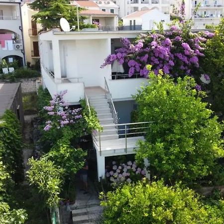 House Marta Appartement Baška Voda