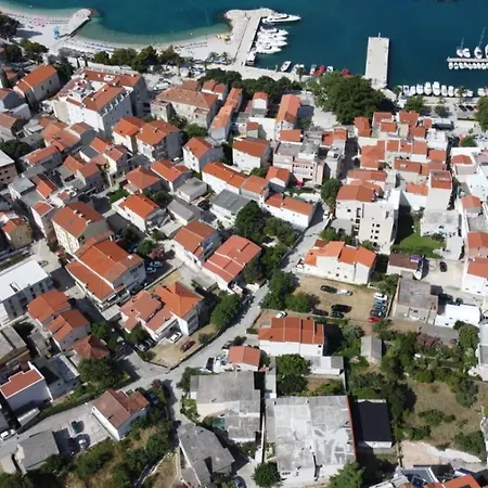 House Marta Apartment Baska Voda